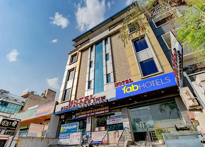 Fabhotel Signature Inn